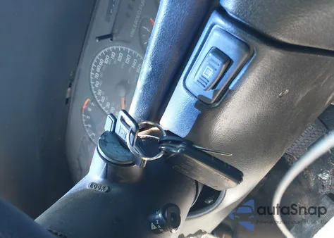 1994 Chevrolet Camaro Z28 from USA, damaged, VIN 2G1FP22P0R2142073